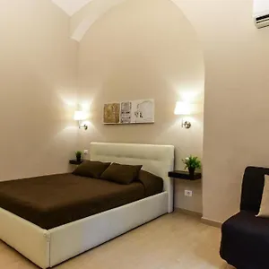  Oda ve Kahvaltı Roma City B&B